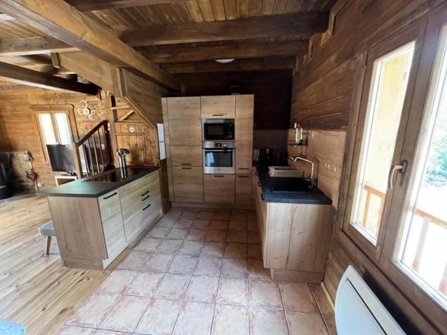 Chalet 6A Dans Les Pyrenees Proche D'Andorre L'Hospitalet-pres-l'Andorre Exterior photo